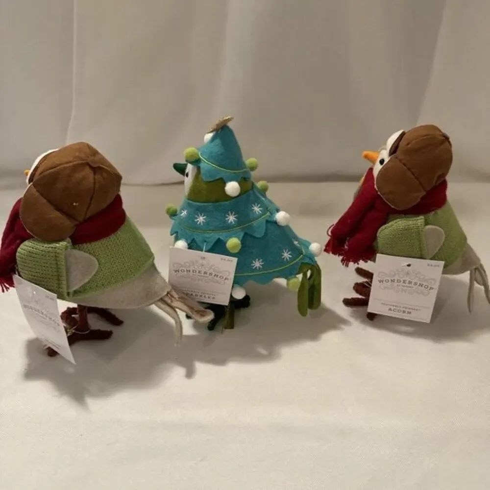 Lot of 3‎ 2024 Target Wondershop Featherly Friends Birds Acorn Sparkles